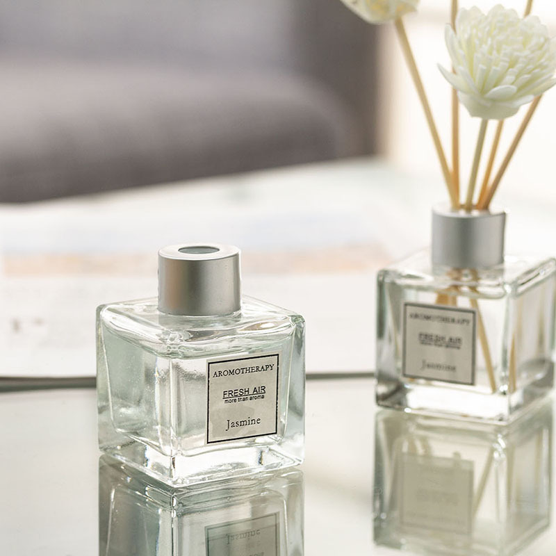 Home Fragrance Jasmine & Yuzu Porcelain Diffuser - 50ml Aromatherapie Essentiële Olie Vlamloze Jasmijn